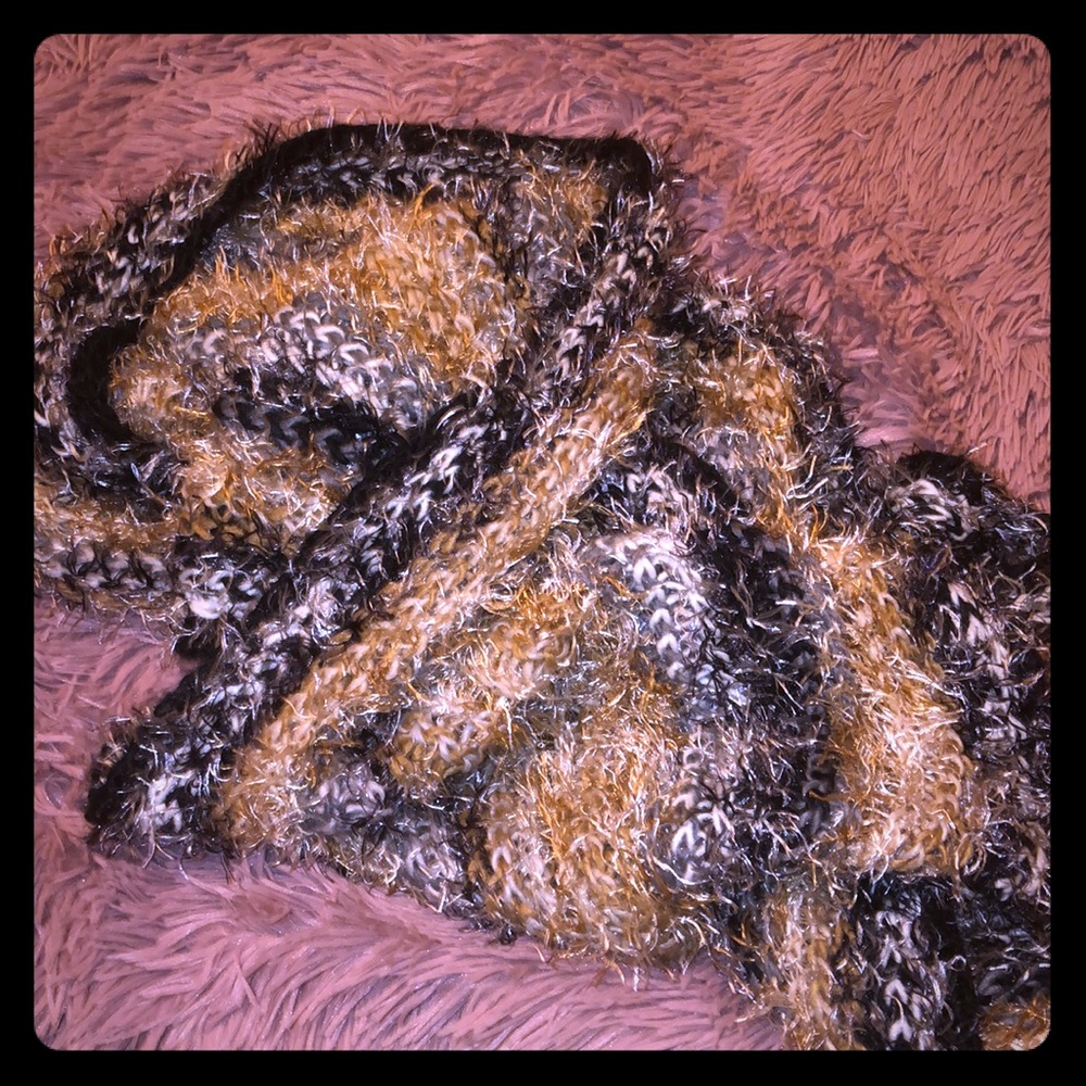 Plush scarf